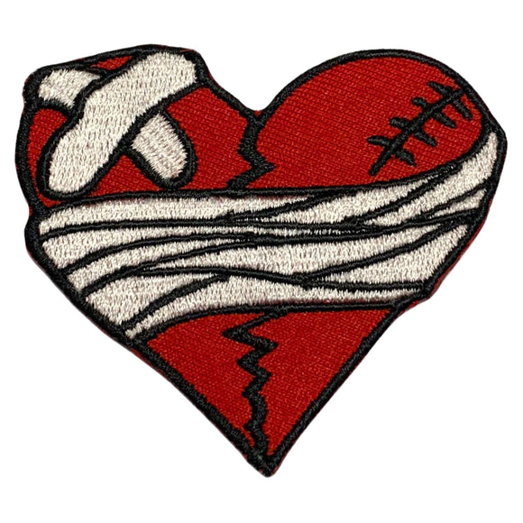 Broken Damage Hurt Heart with band-aid Art clothing Badge Iron on Sew on Embroidered Patch appliqué