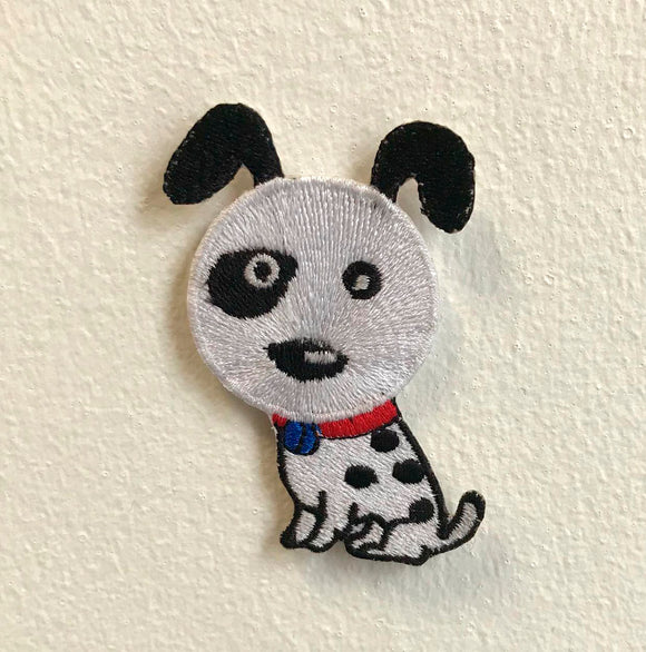 Cute Little Dog Beautiful Art Iron on Sew on Embroidered Patch - Fun Patches