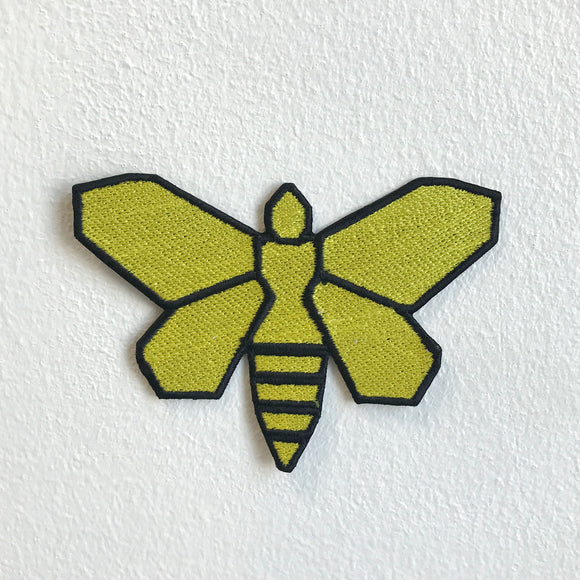 Honey bee cute BeeStrong Badge logo Iron Sew on Embroidered Patch - Fun Patches