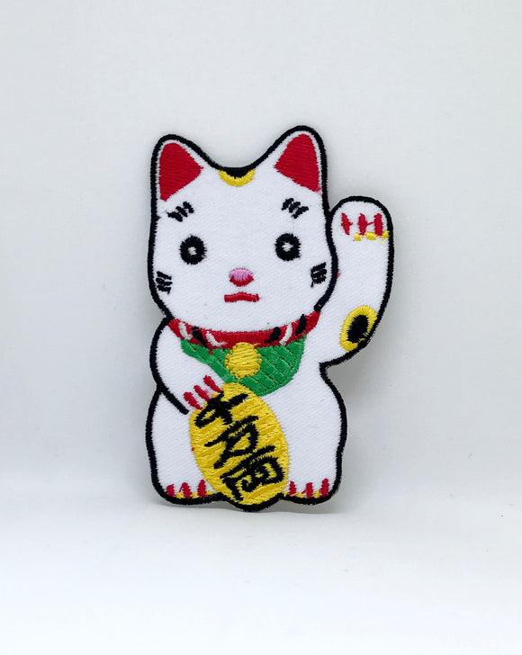 Japanese Lucky Waving White Cat Iron Sew on Embroidered Patch - Fun Patches