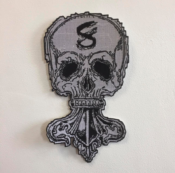 Skull 8 Art Badge Clothes Iron or Sew on Embroidered Patch - Fun Patches