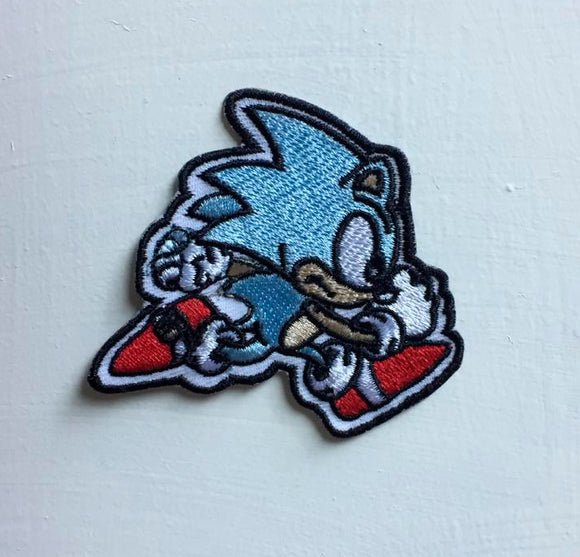 Sonic fast runner animated cartoon Art Badge Iron or sew on Embroidered Patch - Fun Patches
