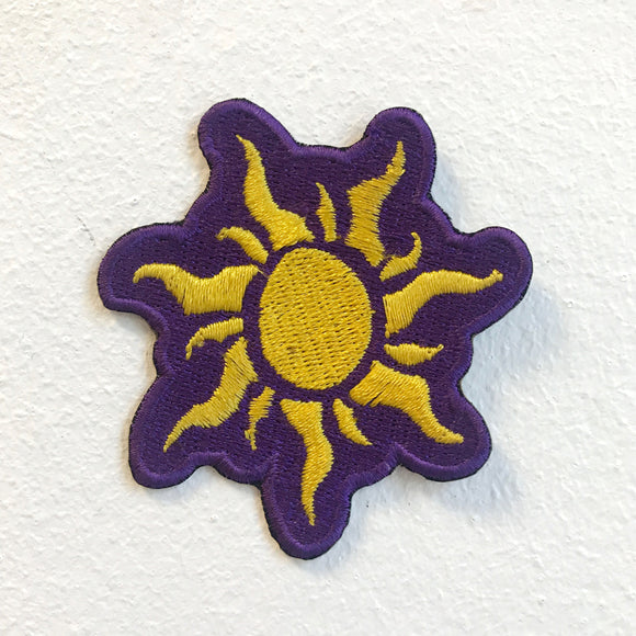 Sun Shinning Dress Clothing Iron on Sew on Embroidered Patch - Fun Patches