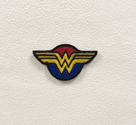 Wonder Woman Art Badge Clothes Iron on Sew on Embroidered Patch appliqué