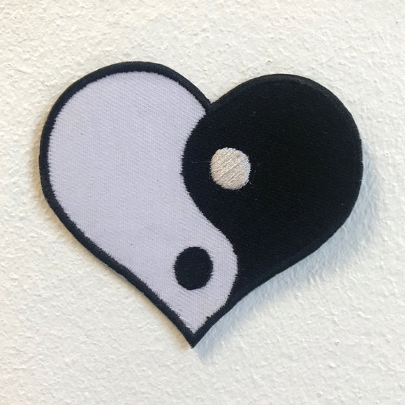 Yin yang Peace Cute Heart Shape Iron on Sew on Embroidered Patch
